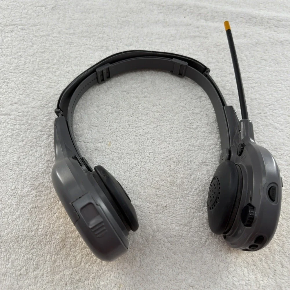 Sony Walkman Sport SRF-HM55 AM/FM Stereo Radio Headphones PLL Synthesized Tested